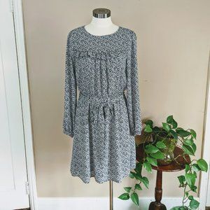NWT Loft Floral Print Dress with ruffle detail and belted tie - Size 6